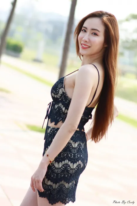 [爱美足] NO.059  Dora 镂空小礼服 高跟美腿旅拍 街拍#[80P]-1