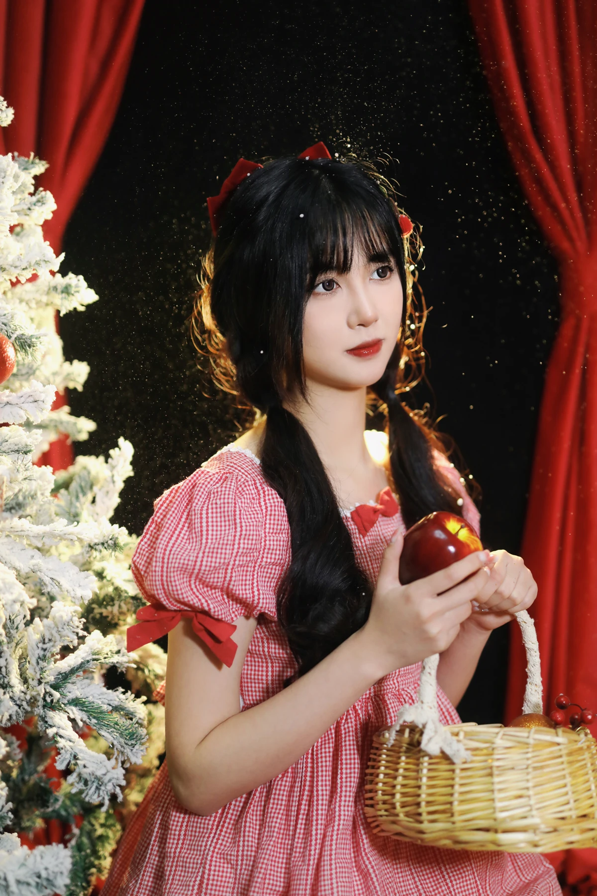 [艺图语] 2022.12.18 Vol.2708 – 童话里的圣诞节 淺櫻桃奈#[25P]-2