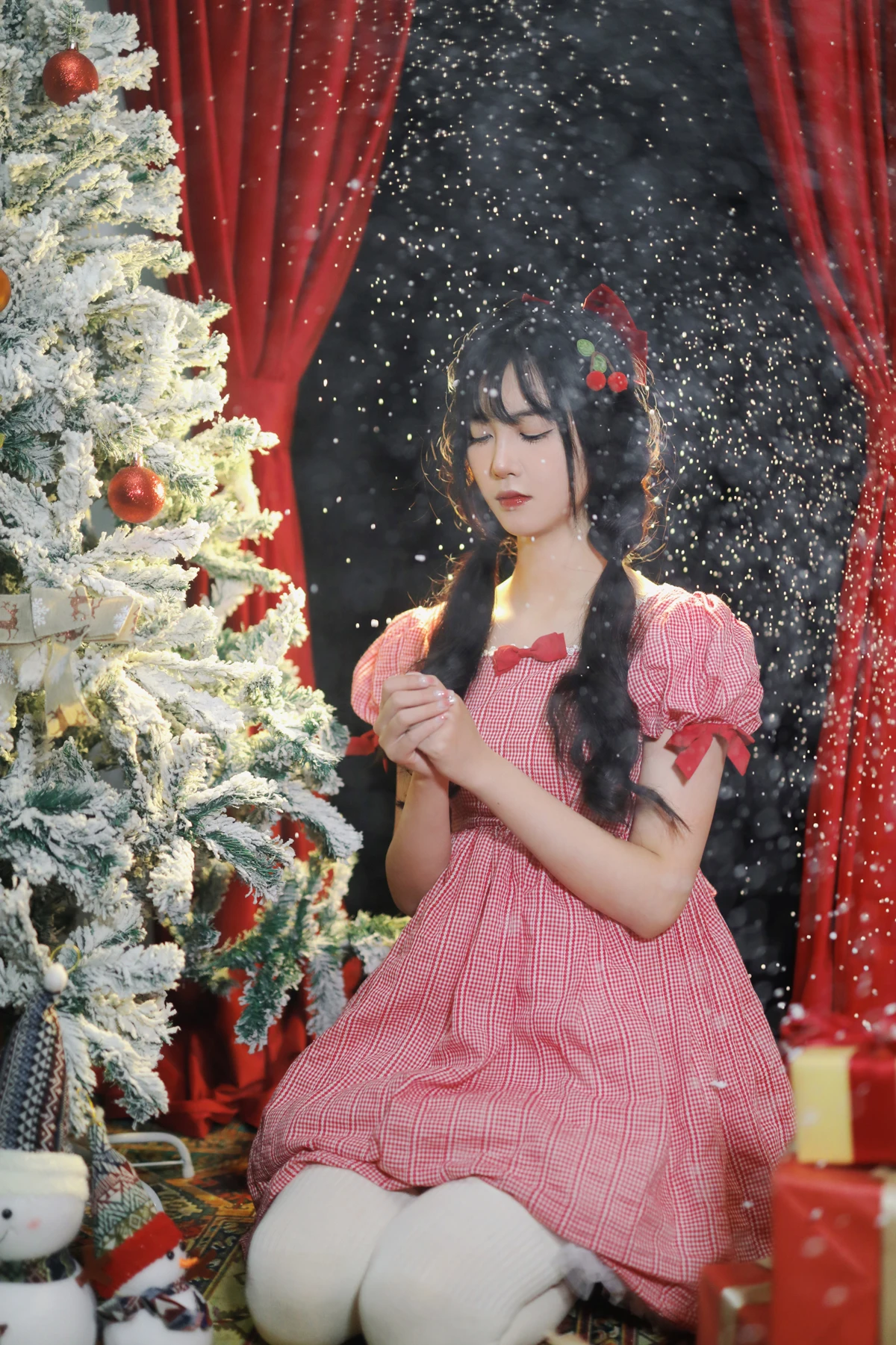 [艺图语] 2022.12.18 Vol.2708 – 童话里的圣诞节 淺櫻桃奈#[25P]-4