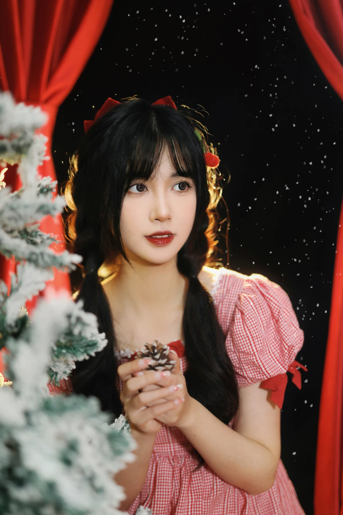 [艺图语] 2022.12.18 Vol.2708 – 童话里的圣诞节 淺櫻桃奈#[25P]-9