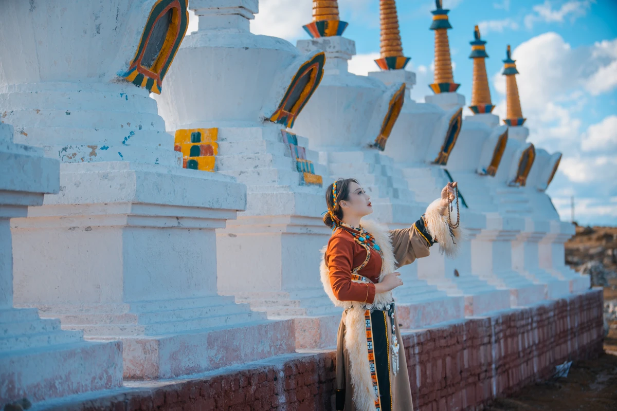 [艺图语] 2023.02.02 Vol.2955 转山 两条鱼摆摆#[32P]-2