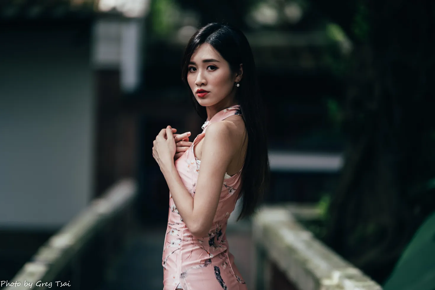 [爱美足] NO.138 张筠 粉色短旗袍丝袜高跟美腿 街拍#[36P]-1