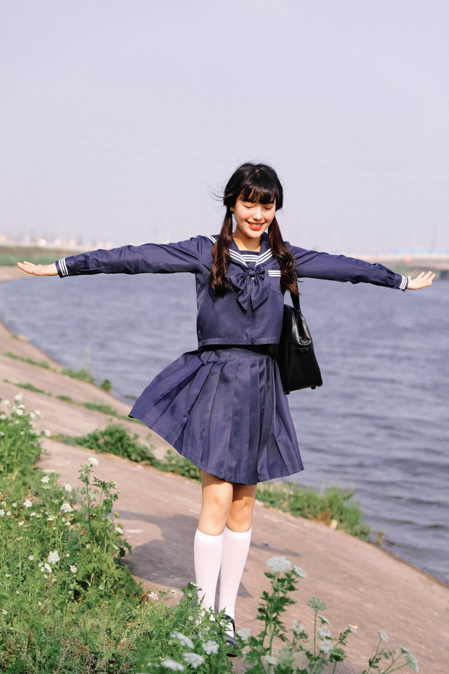 [艺图语] 2022.11.28 Vol.2546 – 等你下课 倩儿#[28P]-1