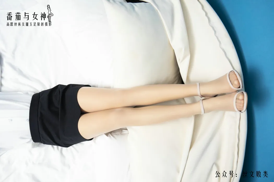 [爱美足] NO.036 小如 – 超短 超薄 超多细节 街拍#[96P]-17