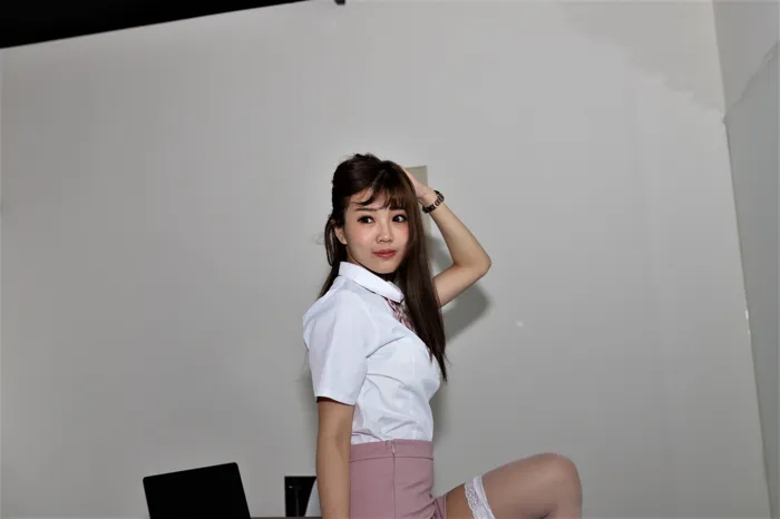 [Mzsock] NO.010 Long-legged beauty model Xiaoyu vs. Katie Office OL secretary Sexy outdoor shooting 2 street photography#[84P]-9