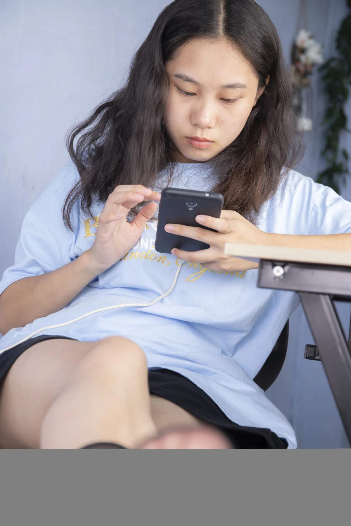 [爱美足] NO.010 模特彭彭办公室秀透明黑丝美脚，各种姿势非常诱惑 南国足艺#[126P]-1