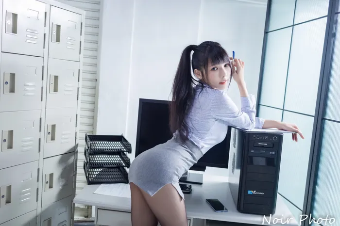 [爱美足] NO.072  依霜 OL黑丝 高跟美腿外拍 街拍#[37P]-4