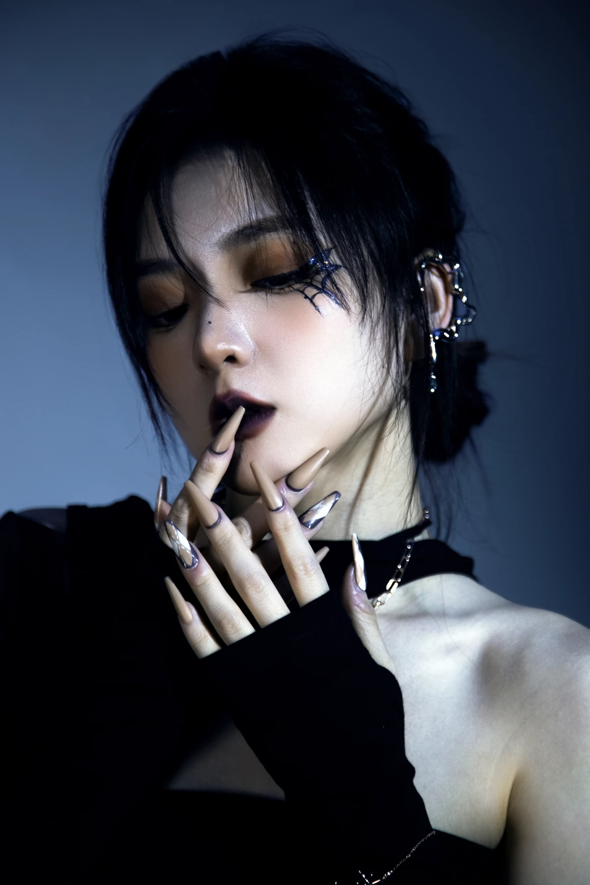 [艺图语] 2022.12.21 Vol.2723 – 暗夜荆棘 可乙瘦#[24P]-2