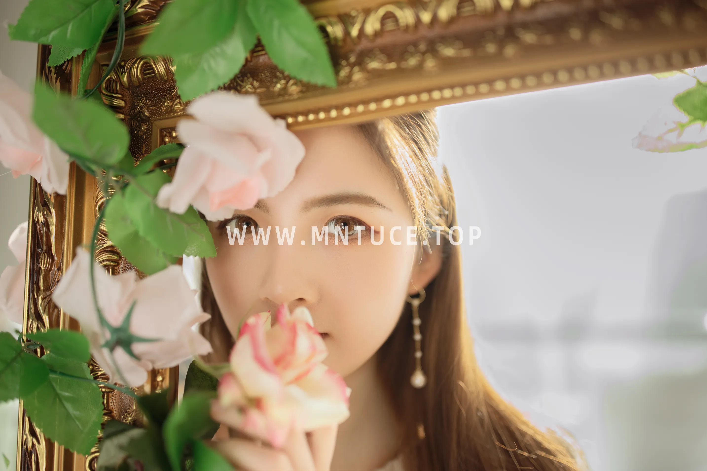 [艺图语] 2022.12.09 Vol.2636 – 冬日少女 Dtifa丁小妮#[29P]-8