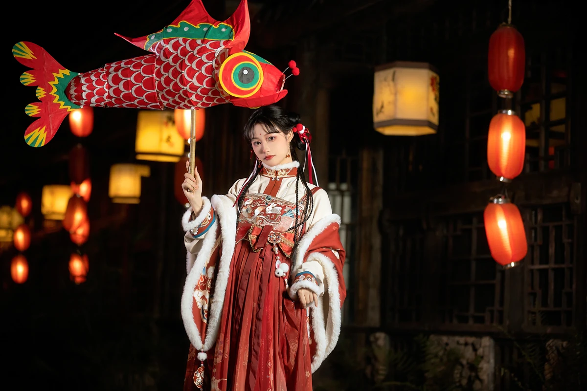 [艺图语] 2023.02.09 Vol.3003 逛灯会 梨一依#[22P]-8