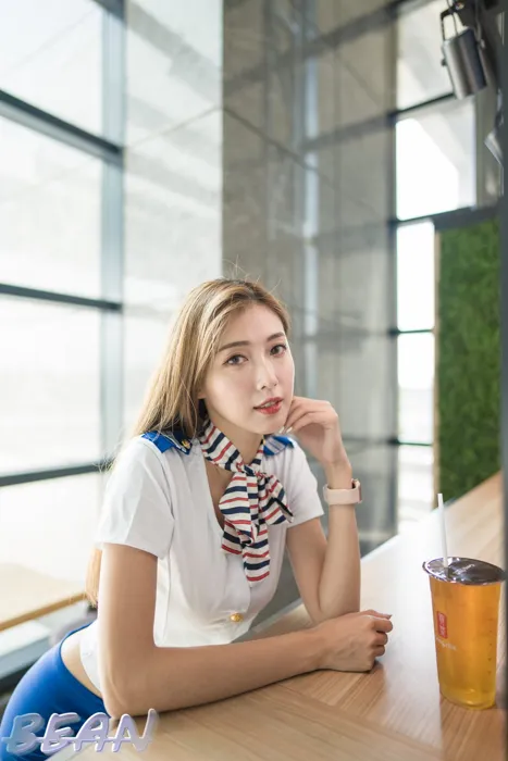 [爱美足] NO.219 金允乔 台中高铁 高跟美腿外拍 街拍#[81P]-3