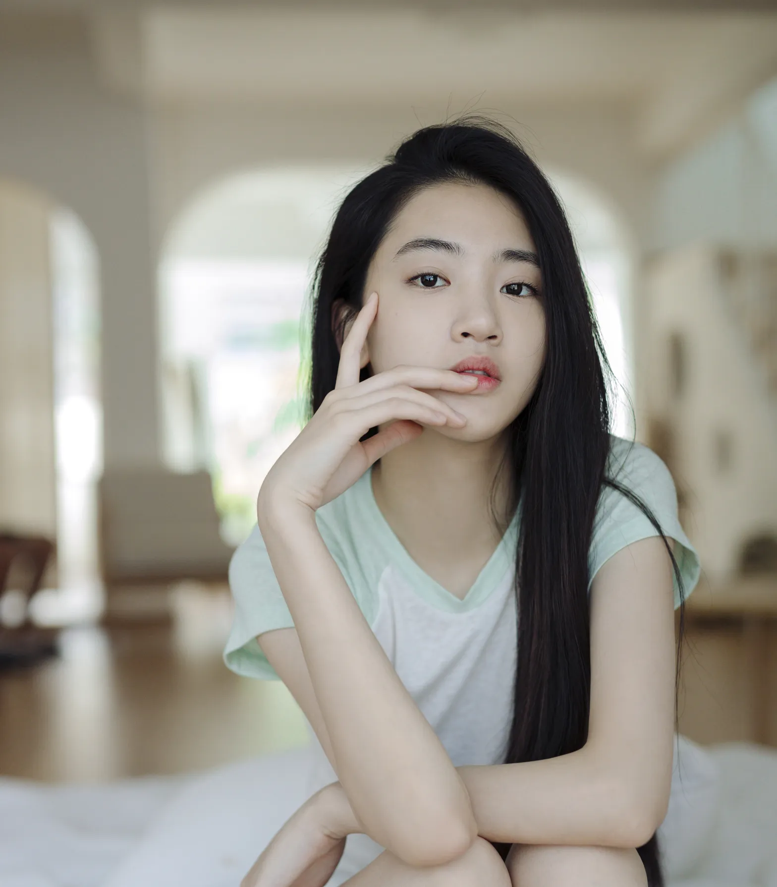 [艺图语] 2022.12.04 Vol.2593 – 安静的房间 徐世昕#[26P]-3