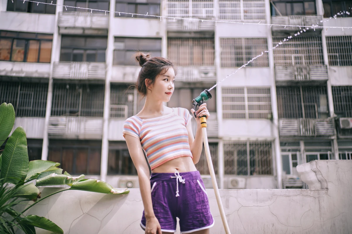 [艺图语] 2023.01.05 Vol.2843 – 天台的水枪少女 圈圈#[25P]-4