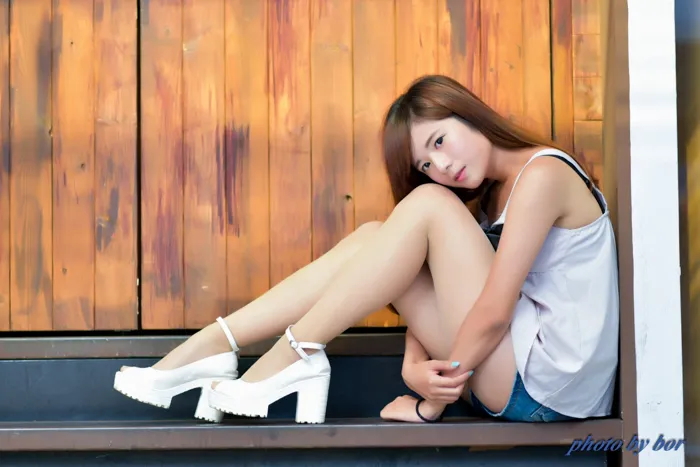 [爱美足] NO.061  方唯真 牛仔短裤 丝袜高跟美腿外拍 街拍#[73P]-2