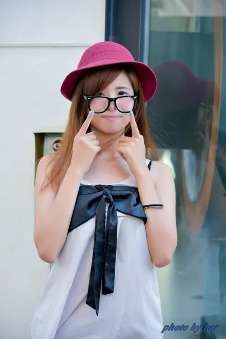 [爱美足] NO.061  方唯真 牛仔短裤 丝袜高跟美腿外拍 街拍#[73P]-7