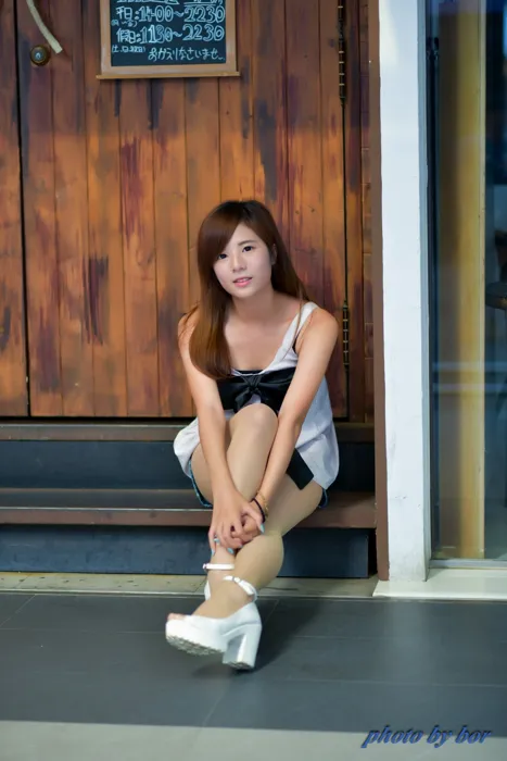 [爱美足] NO.061  方唯真 牛仔短裤 丝袜高跟美腿外拍 街拍#[73P]-6