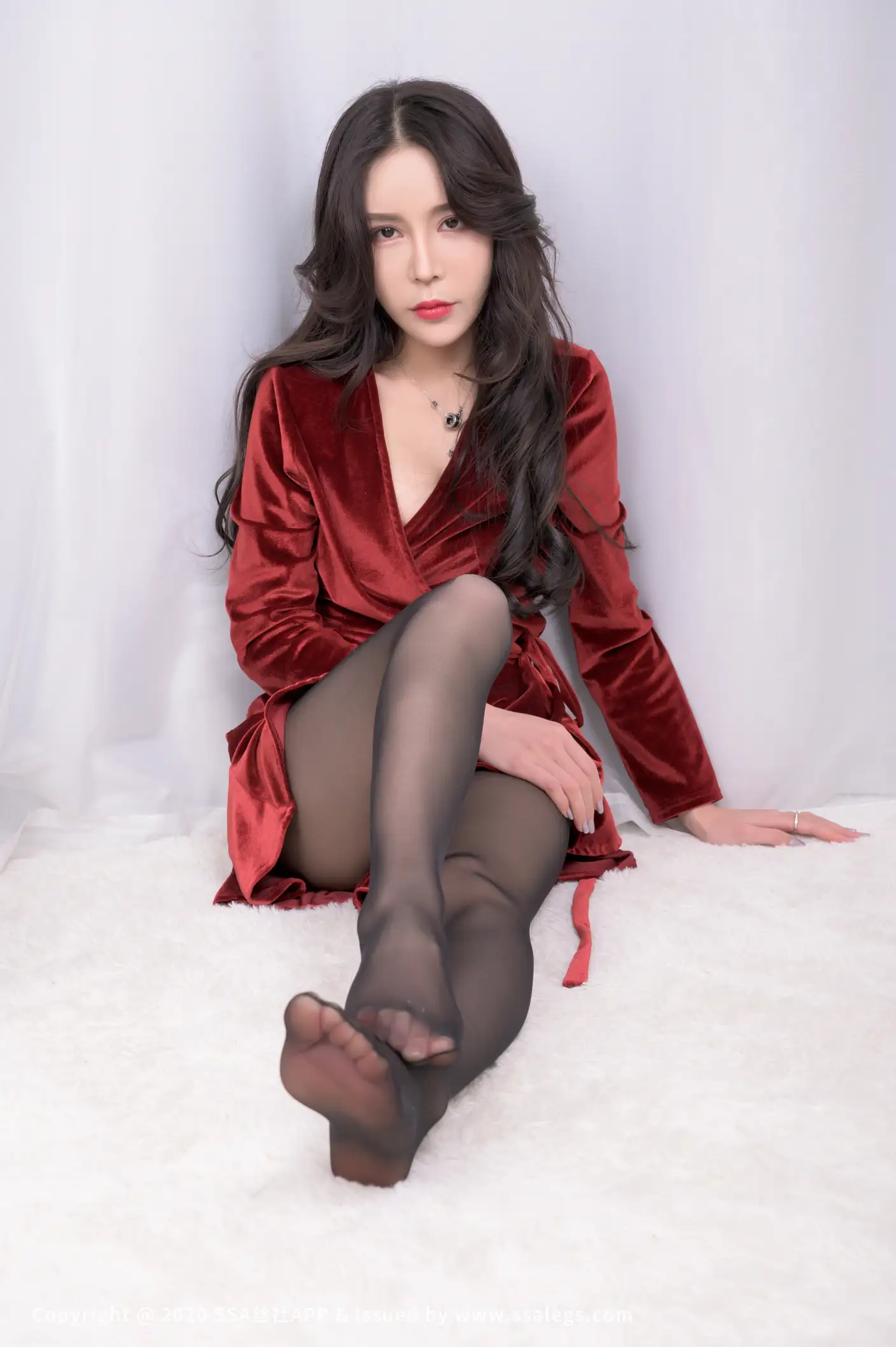 [爱美足] NO.554 娜娜 黑丝袜图展示（上) 丝社#[127P]-1