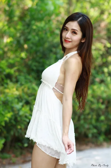 [爱美足] NO.039 Go Go 白色小禮服 高跟美腿外拍 街拍#[106P]-1