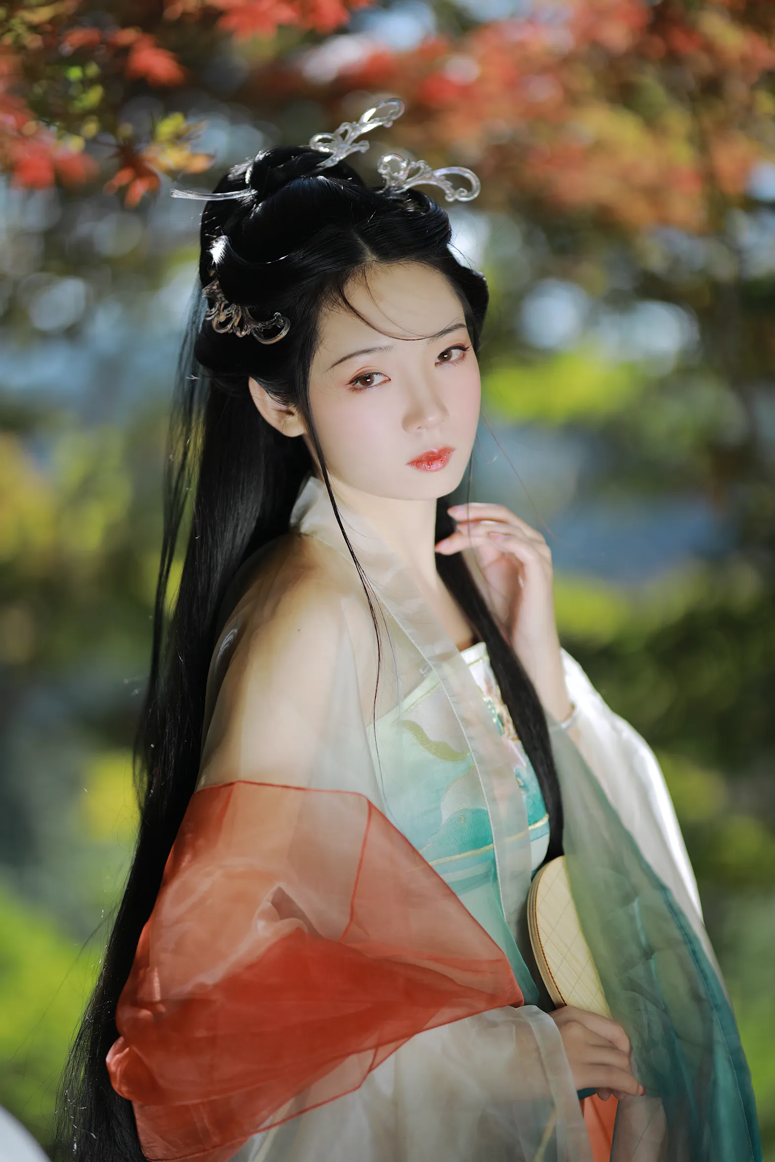 [艺图语] 2022.12.04 Vol.2599 – 休言万事转头空 落花人独立#[34P]-4