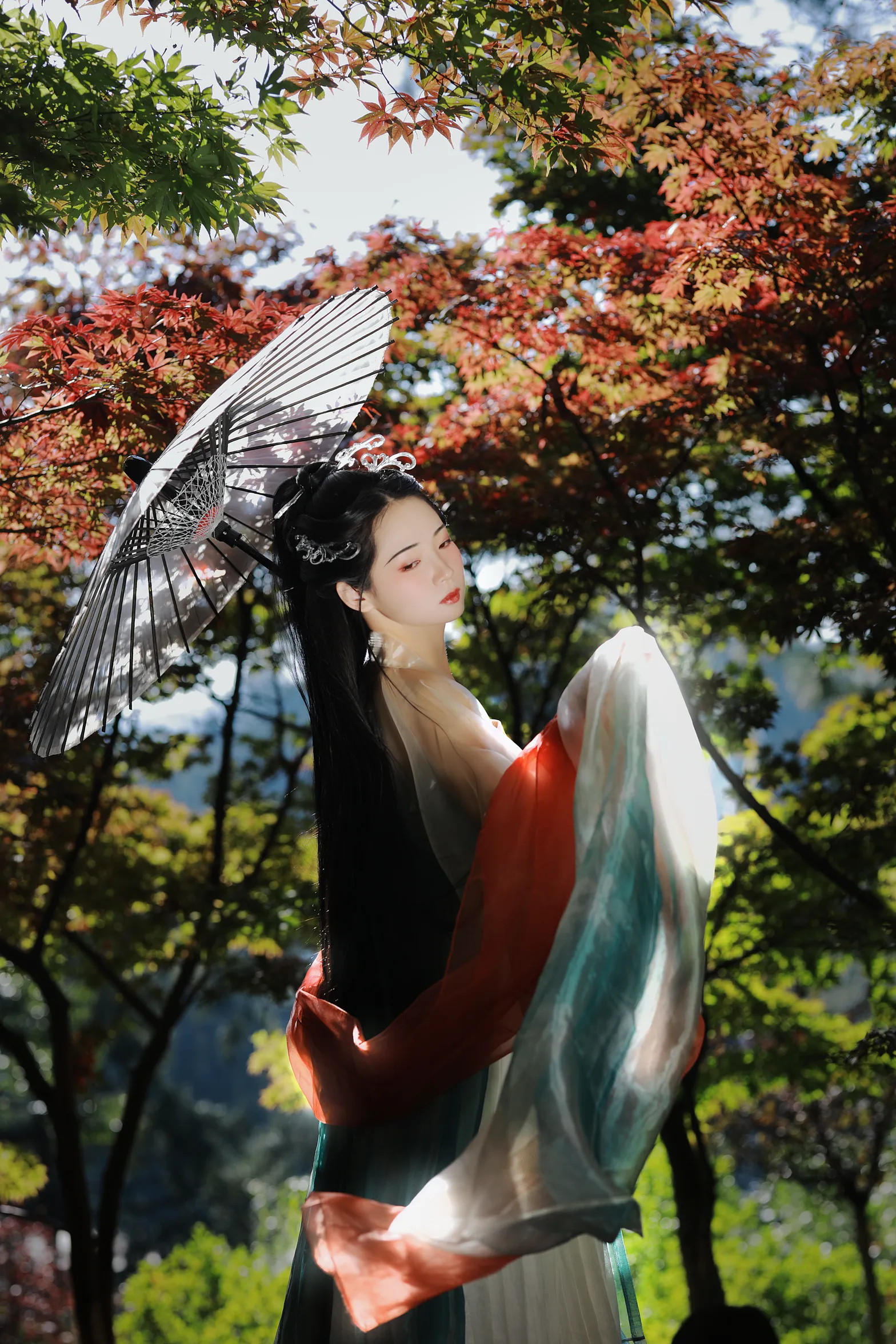 [艺图语] 2022.12.04 Vol.2599 – 休言万事转头空 落花人独立#[34P]-5