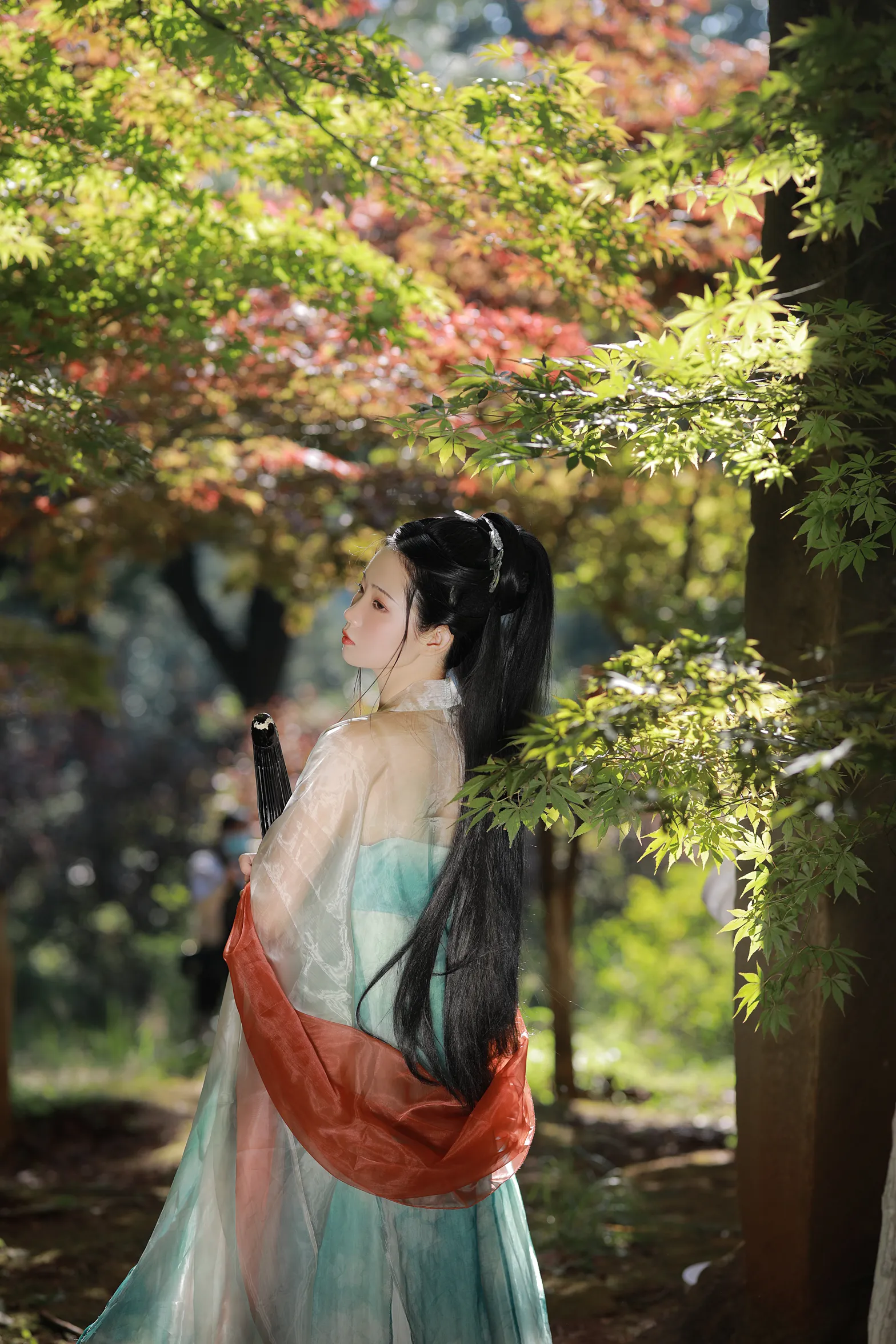 [艺图语] 2022.12.04 Vol.2599 – 休言万事转头空 落花人独立#[34P]-8