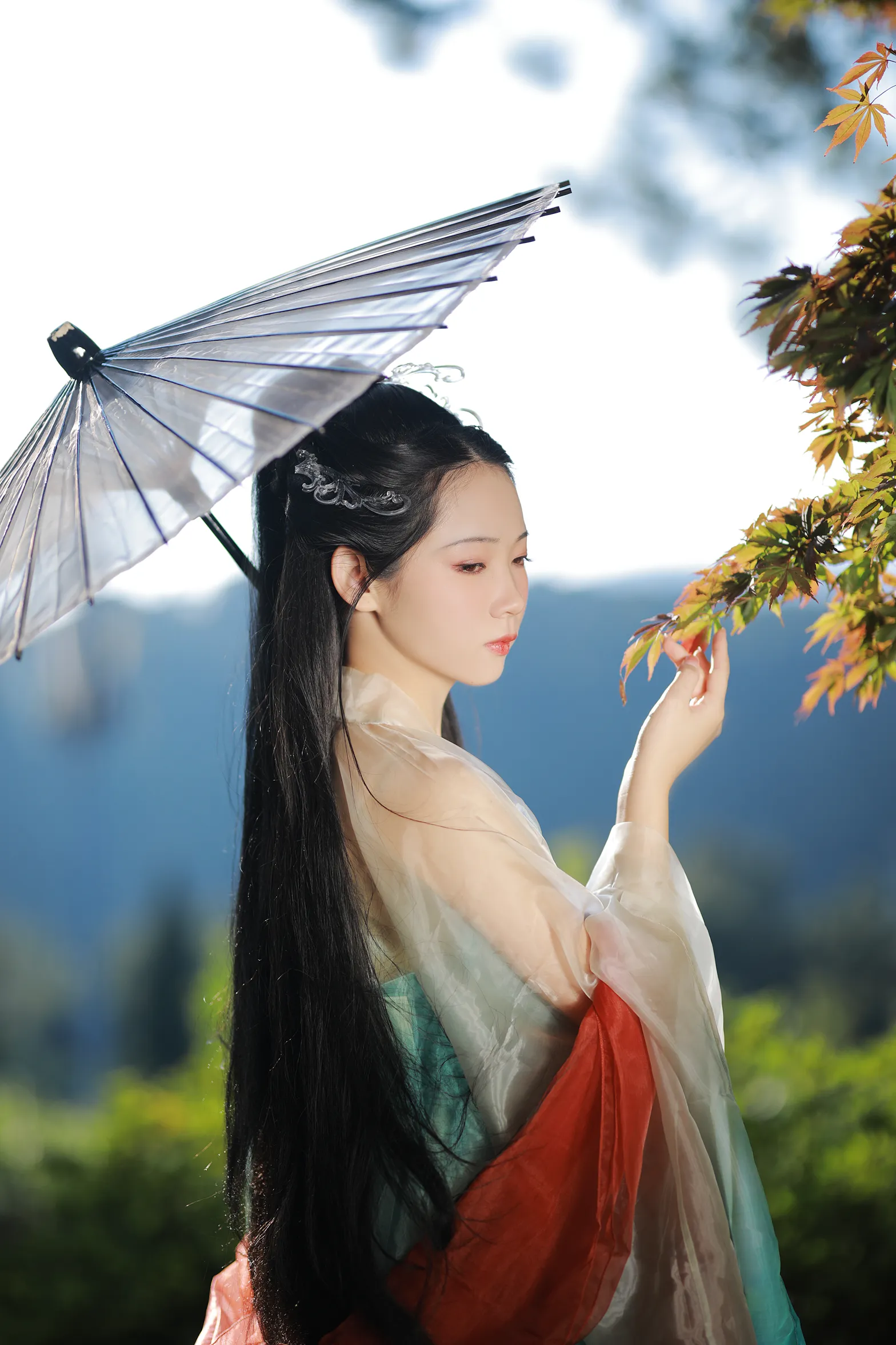 [艺图语] 2022.12.04 Vol.2599 – 休言万事转头空 落花人独立#[34P]-2