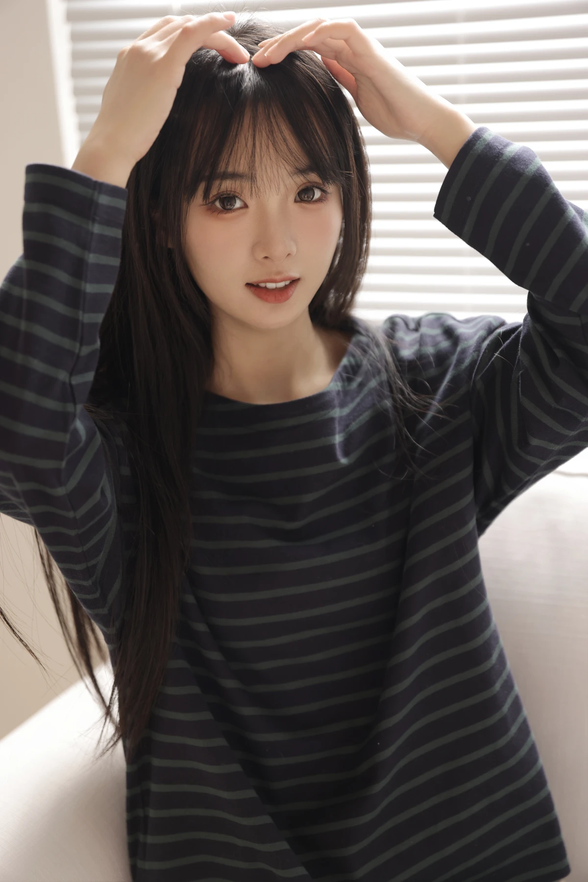 [艺图语] 2022.12.19 Vol.2711 – 白色 莉莉崽w#[31P]-2