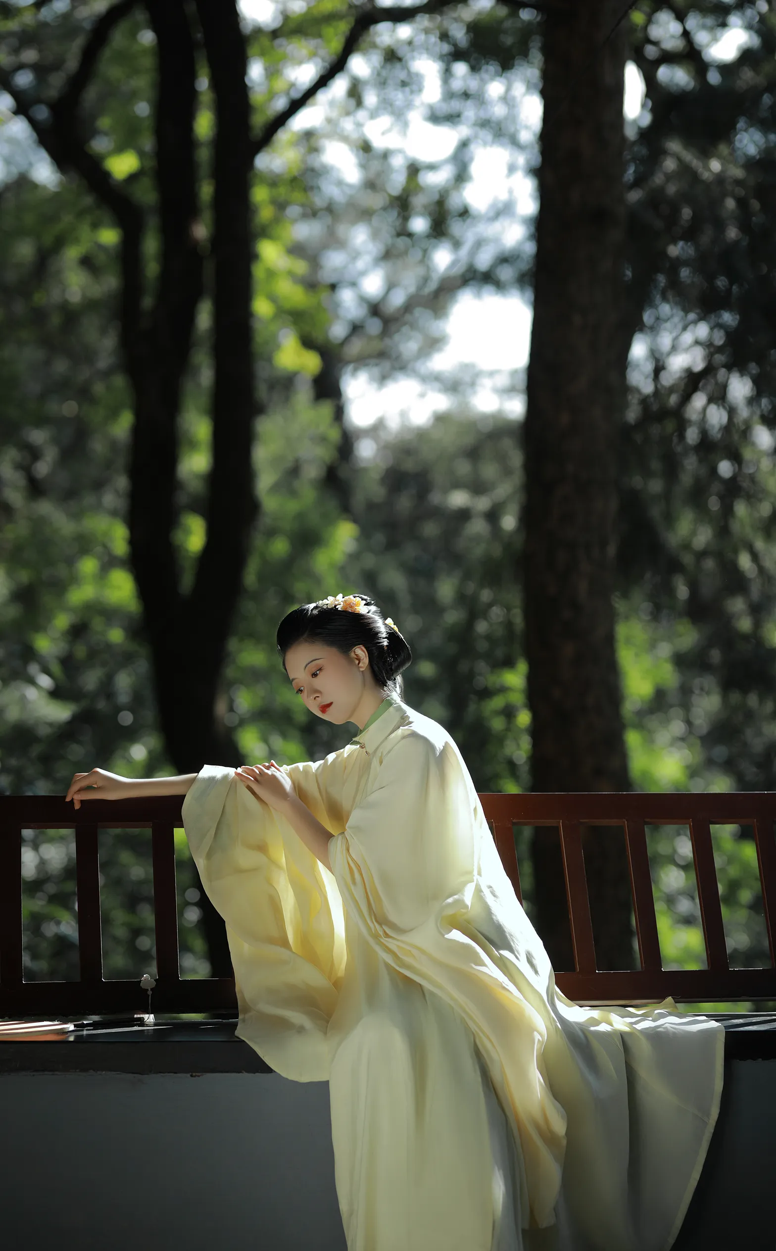 [艺图语] 2022.11.30 Vol.2561 – 淡淡春山 YunFleur#[40P]-10