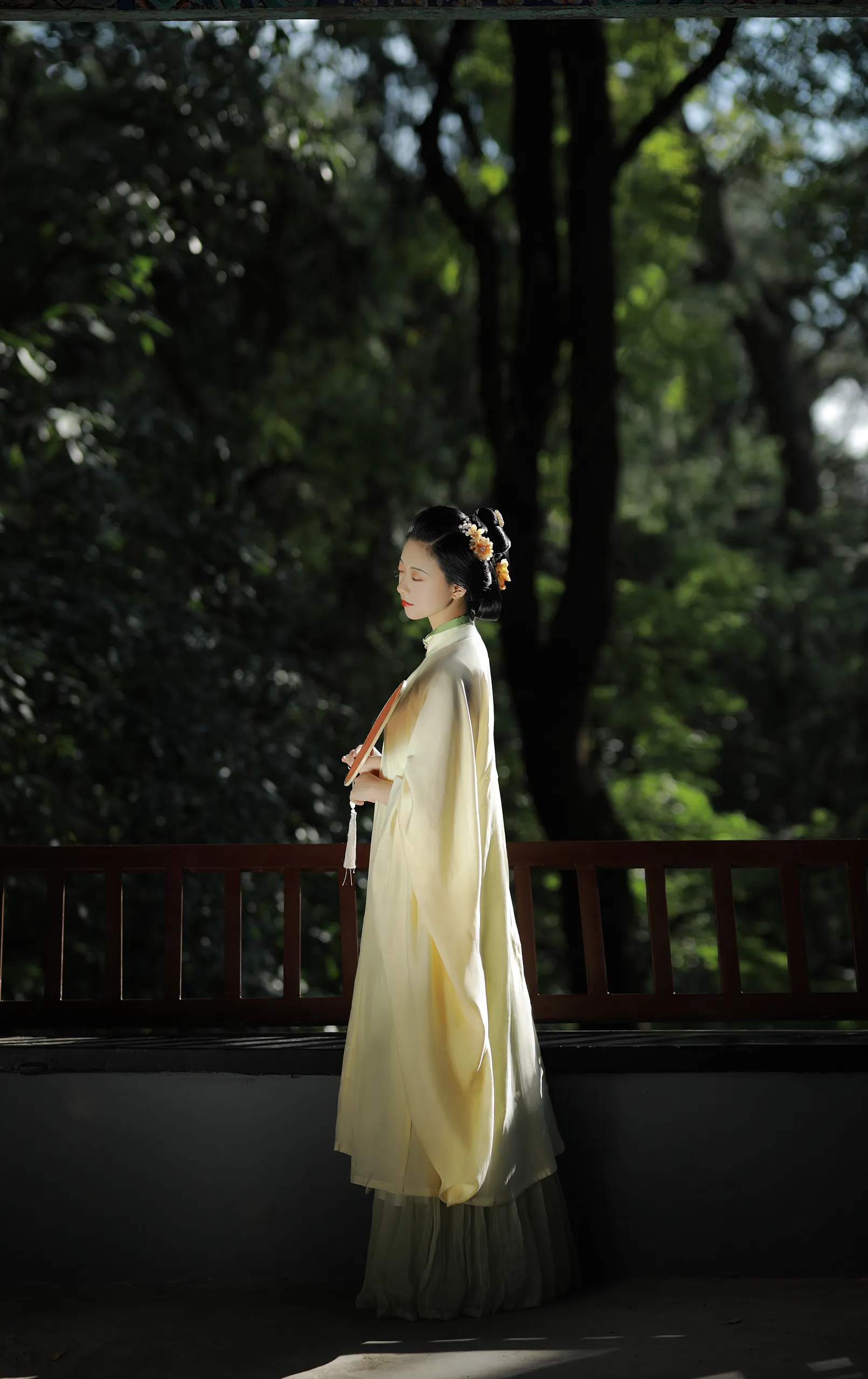 [艺图语] 2022.11.30 Vol.2561 – 淡淡春山 YunFleur#[40P]-3