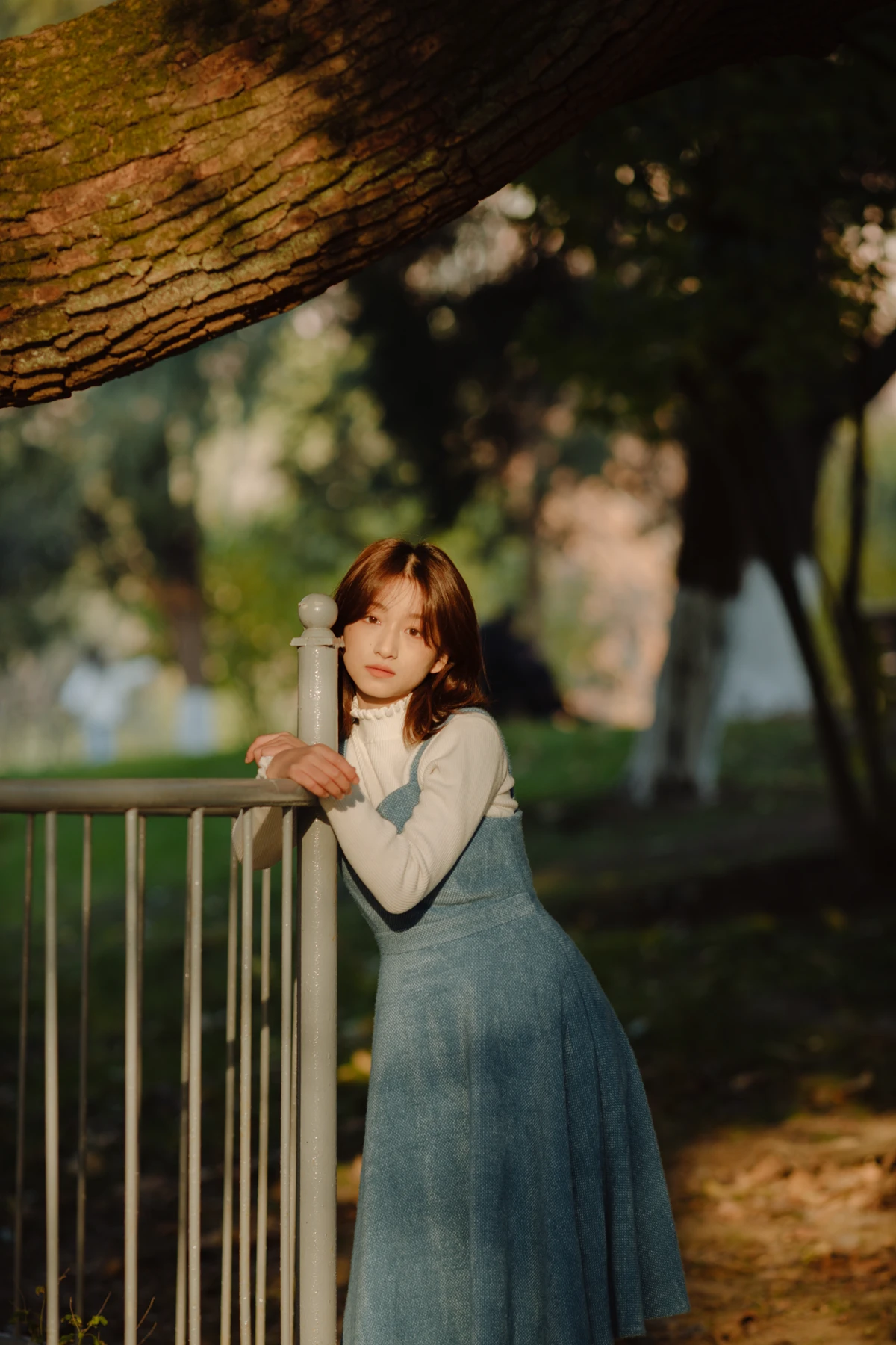 [艺图语] 2023.01.12 Vol.2899 树林暗光 钰儿#[29P]-5