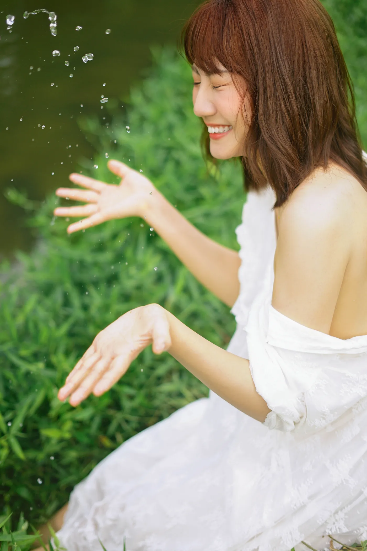 [艺图语] 2022.12.01 Vol.2572 – 河边戏水 杨心颖#[22P]-3