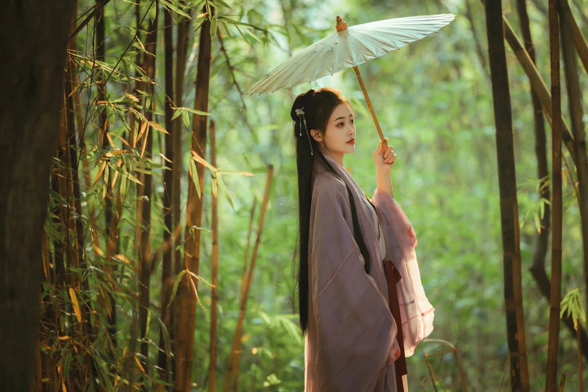 [艺图语] 2022.12.23 Vol.2740 – 水边 阿拂#[30P]-1