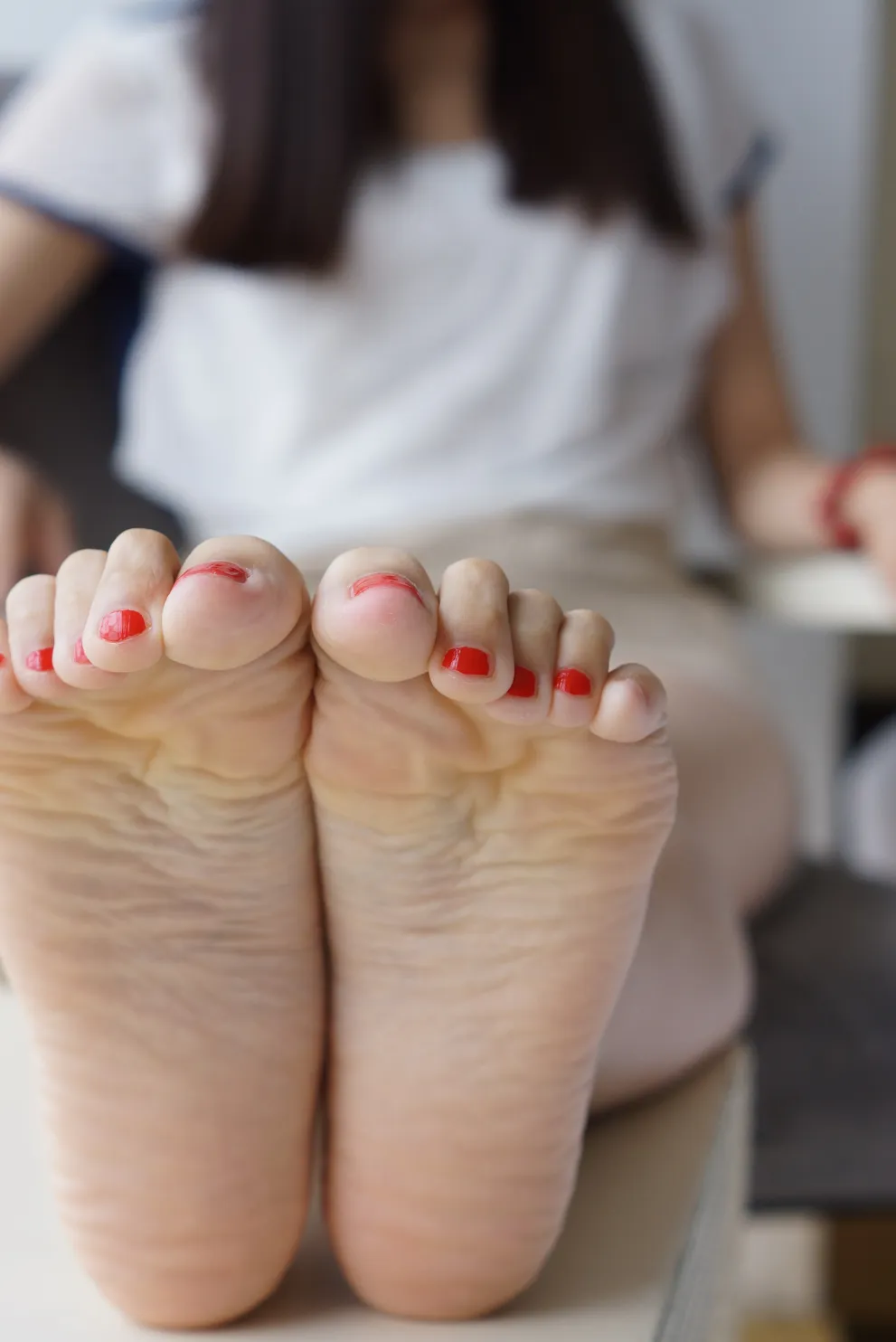 [爱美足] NO.030 一步裙对于她来说是一种受罪，但39的脚型确实亮点 街拍#[74P]-8