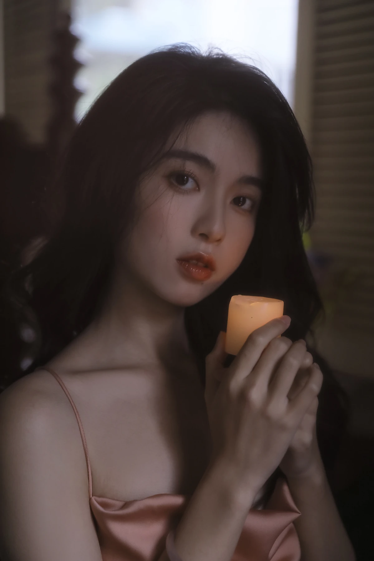 [艺图语] 2022.12.30 Vol.2798 – 醒不来的梦 林士真#[28P]-1