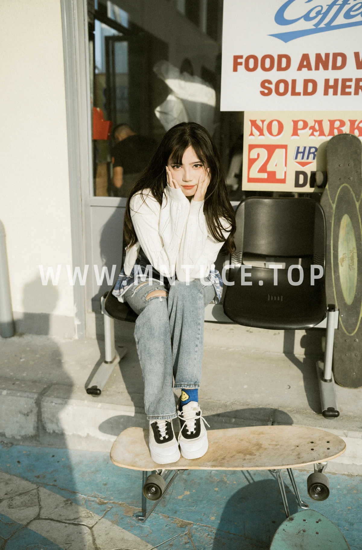 [艺图语] 2023.01.05 Vol.2840 – 加州阳光 贰加六#[33P]-3
