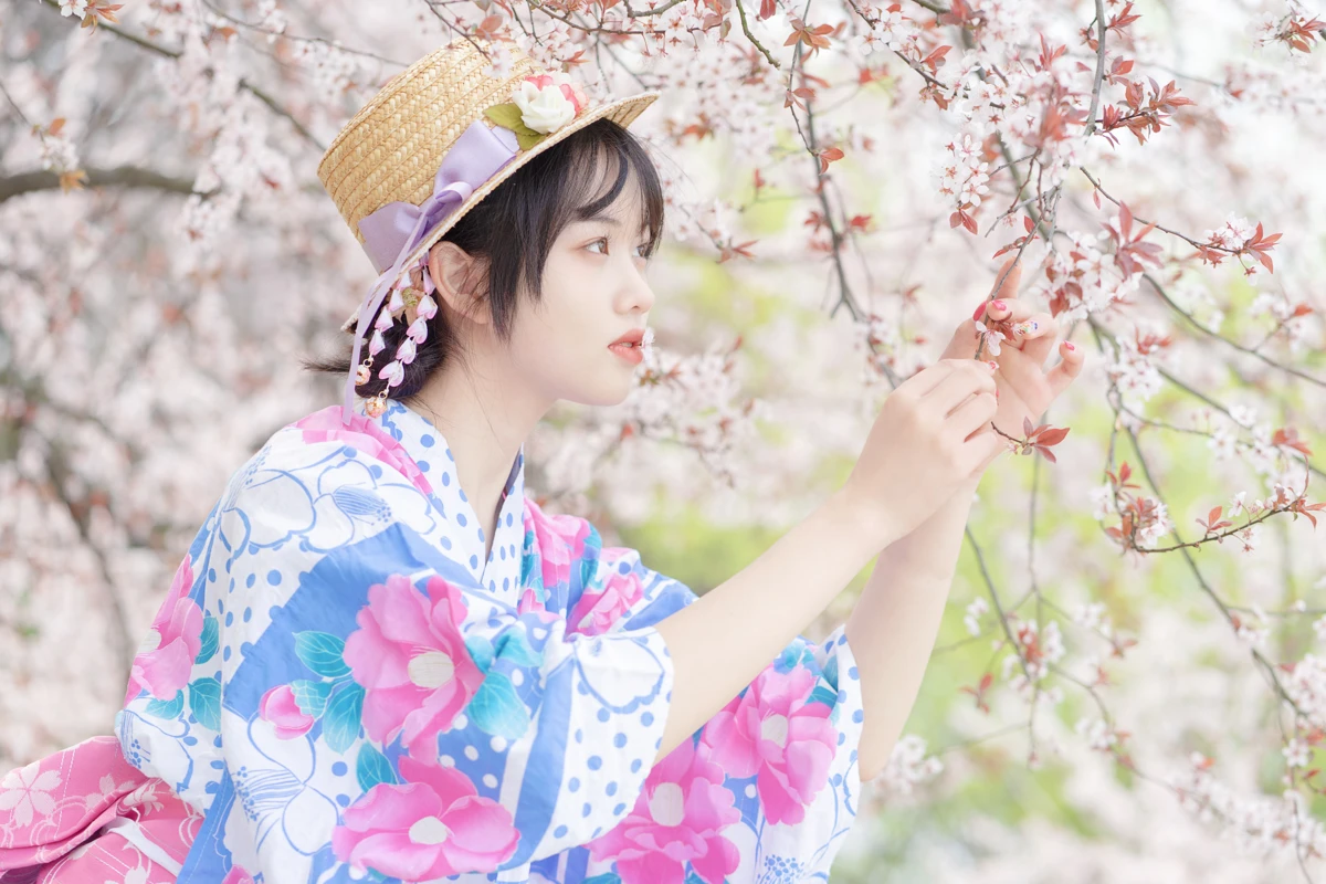 [艺图语] 2023.02.08 Vol.2995 春日花和服 泉泉#[32P]-3
