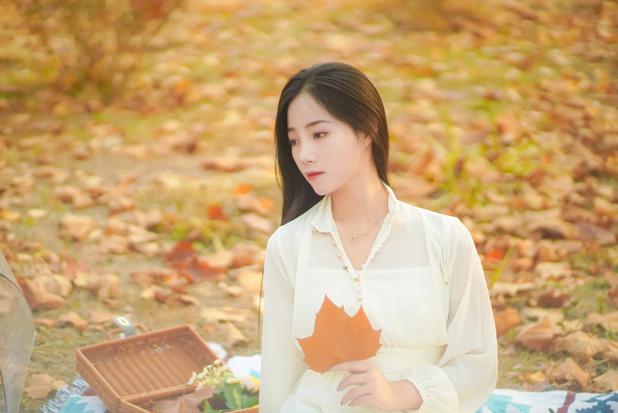 [YITUYU] 2022.12.01 Vol.2576 – Romance that only belongs to autumn Xi Xi#[26P]-1