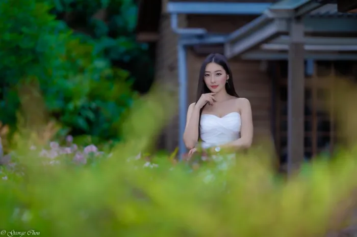 [爱美足] NO.076  吴小葵 纯白小礼服 高跟美腿外拍 街拍#[34P]-1