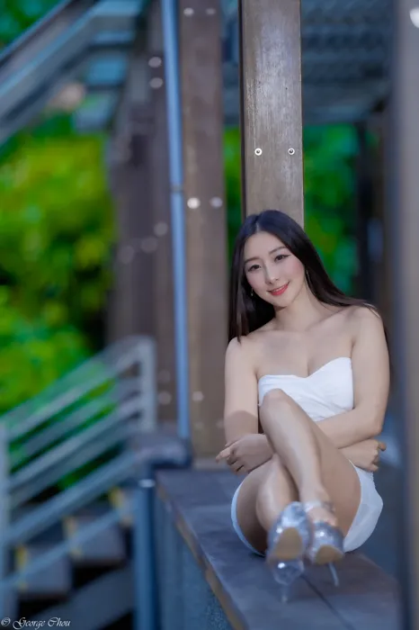 [爱美足] NO.076  吴小葵 纯白小礼服 高跟美腿外拍 街拍#[34P]-9