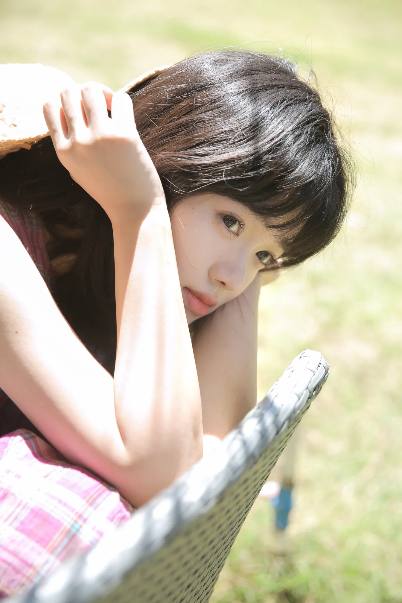 [艺图语] 2022.12.07 Vol.2624 – 慵懒的夏日气息 叛逆的捡捡唯#[22P]-2