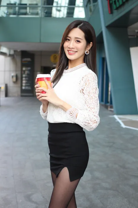 [爱美足] NO.056  张筠 OL制服 高跟美腿外拍 街拍#[103P]-4