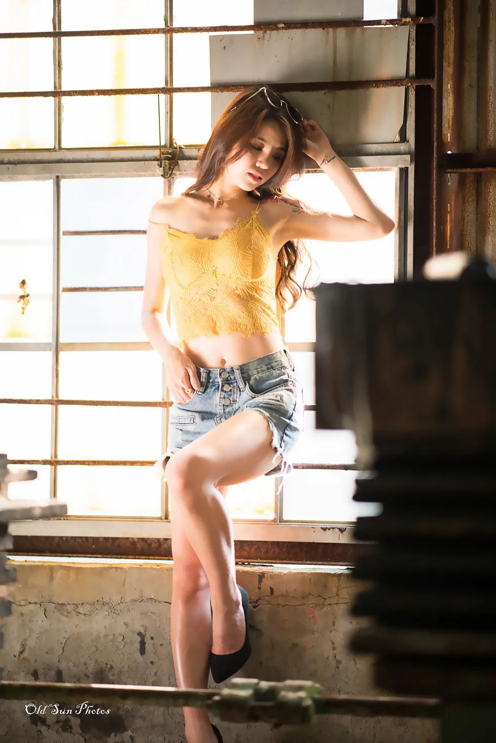 [爱美足] NO.192 Debby Chiu 露肚牛仔短裤高跟美腿 街拍#[53P]-6