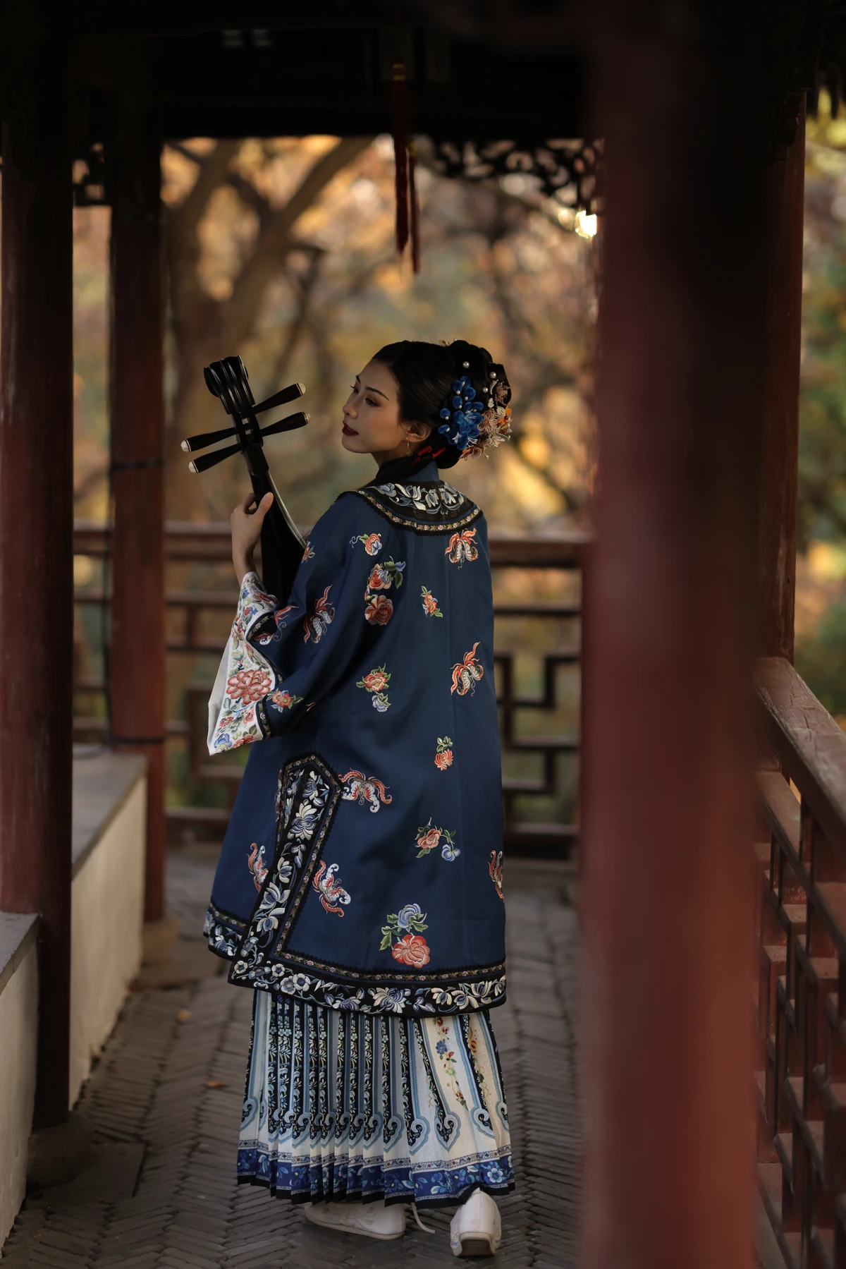 [艺图语] 2023.01.07 Vol.2859 – 清汉女 秦秦#[43P]-1