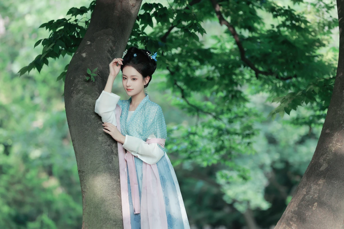 [YITUYU] 2023.03.10 Vol.3043 Like a dream Luo Yi#[24P]-1