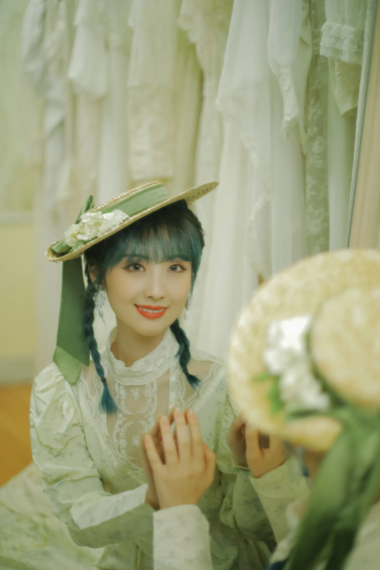 [艺图语] 2022.11.28 Vol.2545 – 茶花语 小曹#[26P]-4