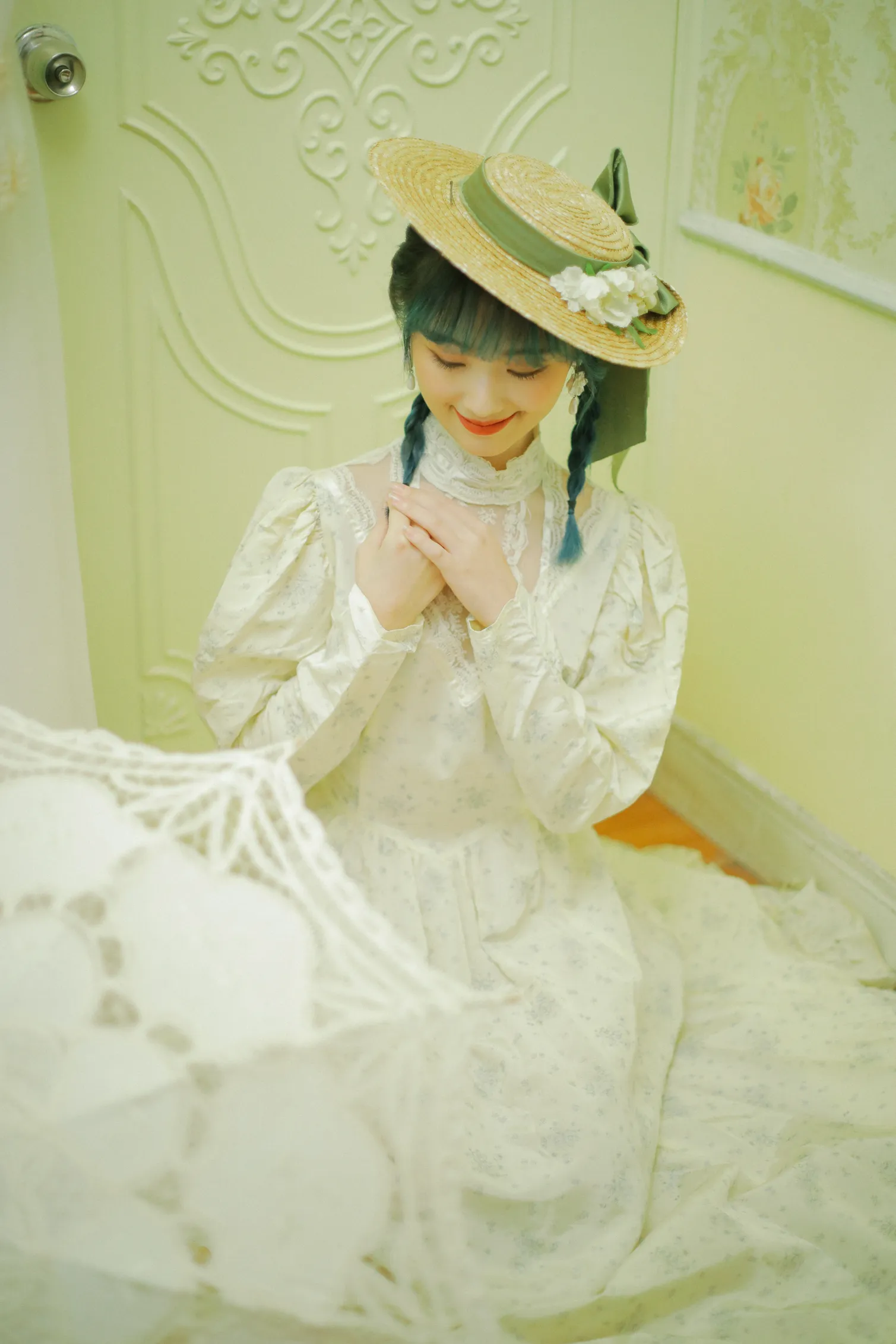 [艺图语] 2022.11.28 Vol.2545 – 茶花语 小曹#[26P]-3