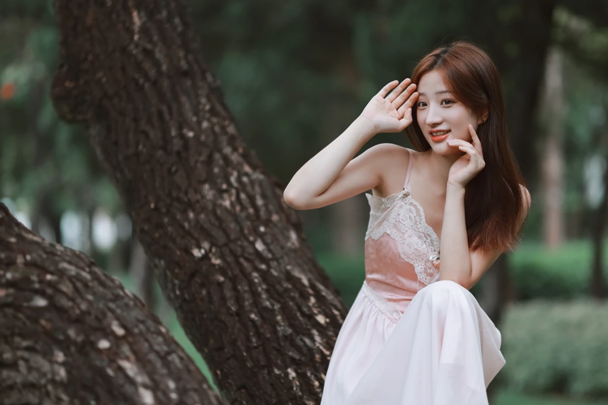 [艺图语] 2022.12.19 Vol.2712 – 女孩 焦糖#[40P]-1