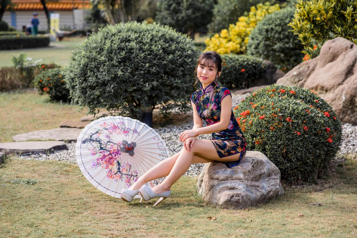 [爱美足] NO.194 余宸 短旗袍高跟美腿 街拍#[105P]-1