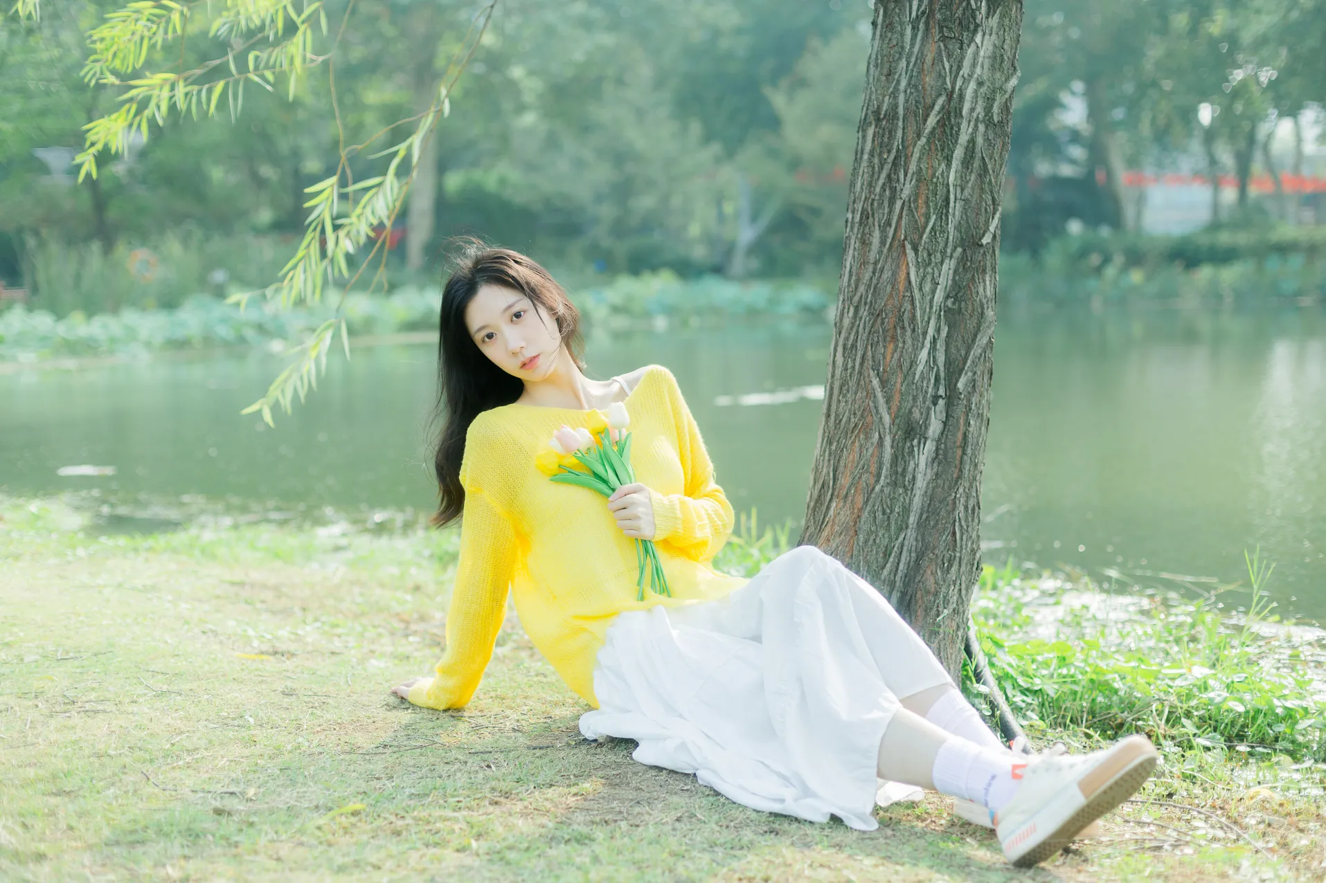 [艺图语] 2022.11.26 Vol.2532 – 秋风轻轻 饲猫少女-#[38P]-8