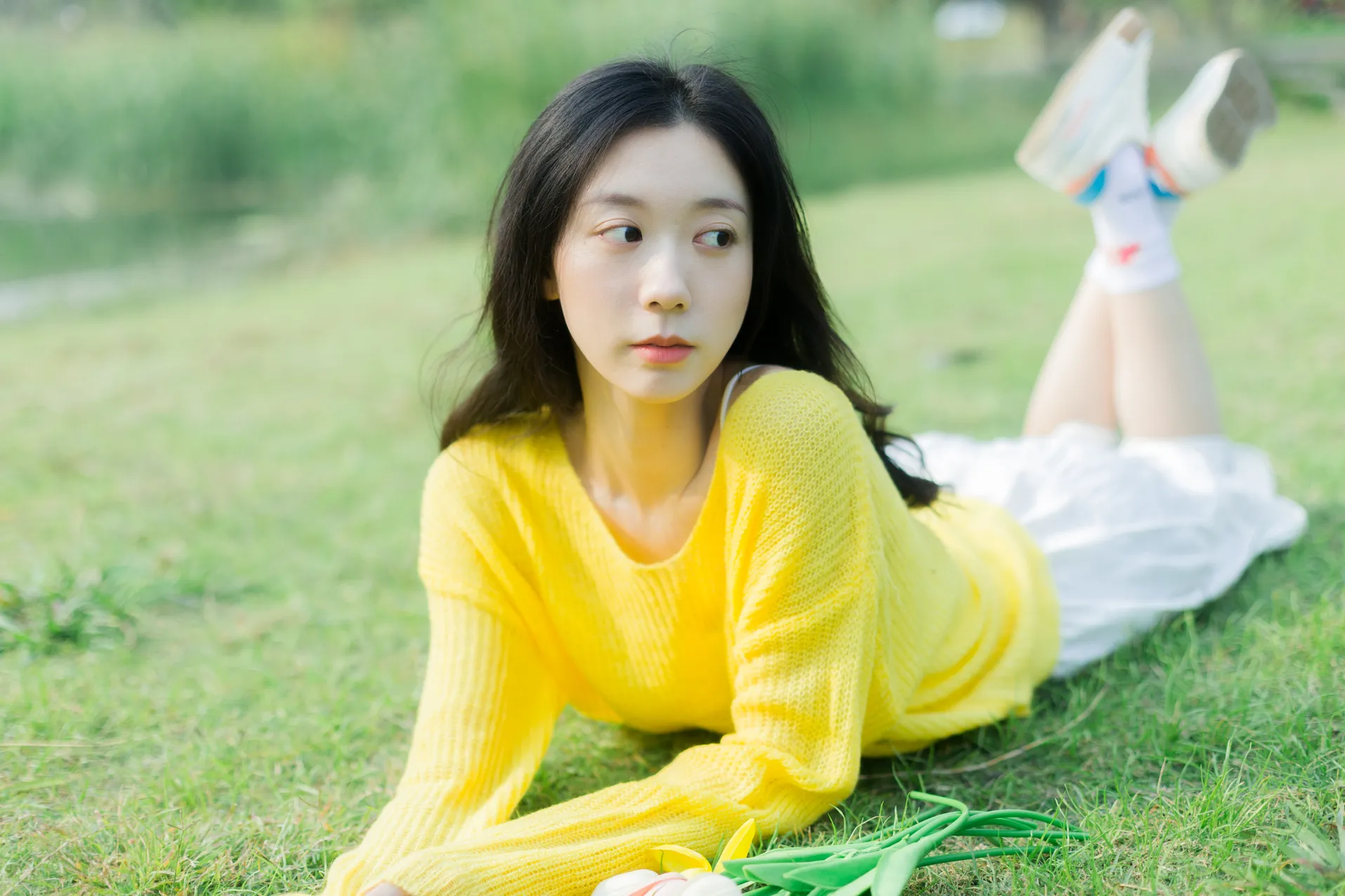 [艺图语] 2022.11.26 Vol.2532 – 秋风轻轻 饲猫少女-#[38P]-7